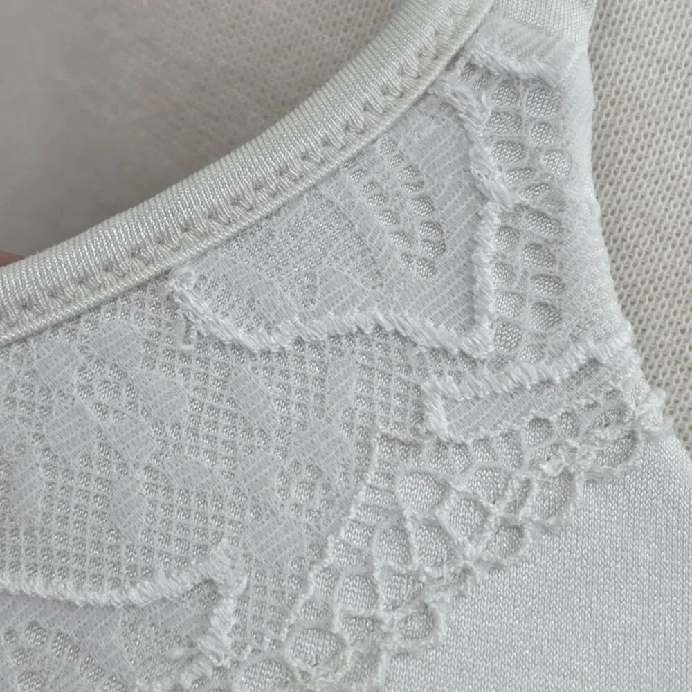 Bali White Full Coverage T-Shirt Bra 38DD Wireless Lined Everyday‎ Comfort Lace